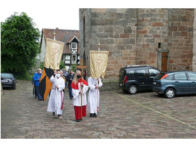 Bittprozession an Christi Himmelfahrt (Foto: Karl-Franz Thiede)